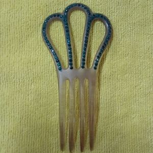 Vintage Christmas Green faux crystal hair comb